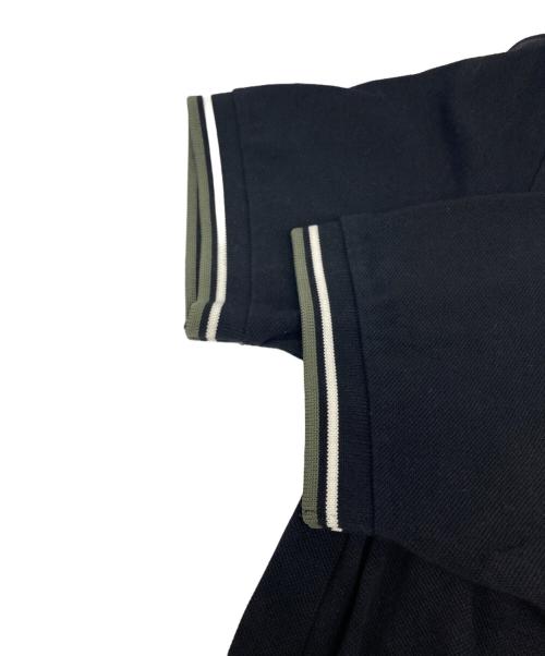 FRED PERRY（フレッドペリー）FRED PERRY (フレッドペリー) The Fred Perry Shirt ブラック サイズ:Ｓの古着・服飾アイテム