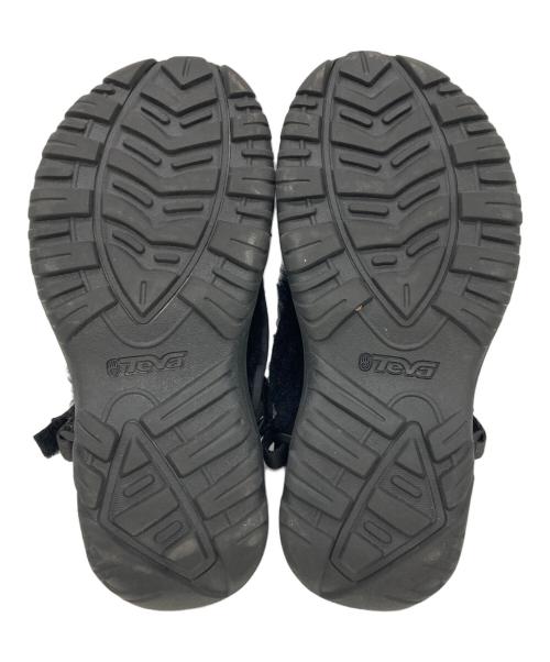 TEVA（テバ）TEVA (テバ) UGG (アグ) コラボスポーツムートンサンダル ブラック サイズ:24cmの古着・服飾アイテム