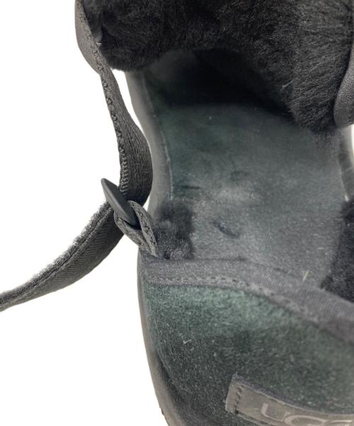 TEVA（テバ）TEVA (テバ) UGG (アグ) コラボスポーツムートンサンダル ブラック サイズ:24cmの古着・服飾アイテム