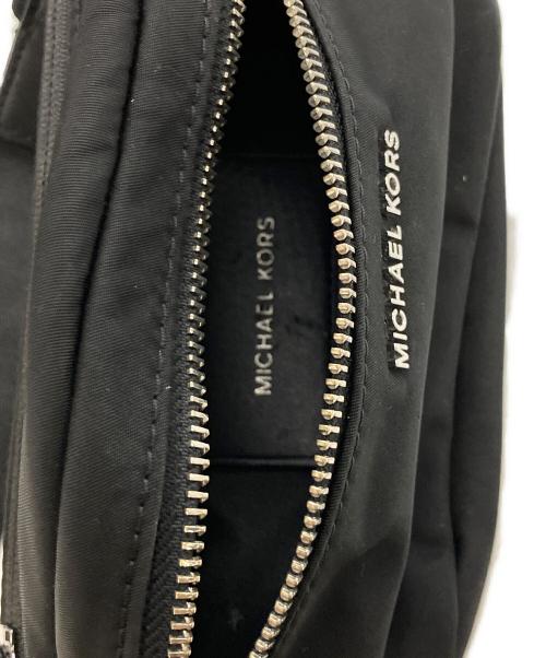 MICHAEL KORS（マイケルコース）MICHAEL KORS (マイケルコース) ナイロンボディバッグ ブラック サイズ:FREEの古着・服飾アイテム