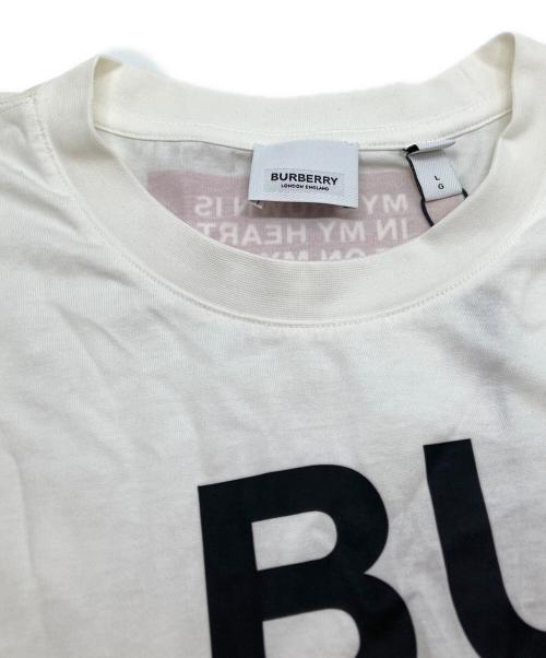 BURBERRY（バーバリー）BURBERRY (バーバリー) ホースフェリープリント オーバーサイズTシャツ ホワイト サイズ:Lの古着・服飾アイテム