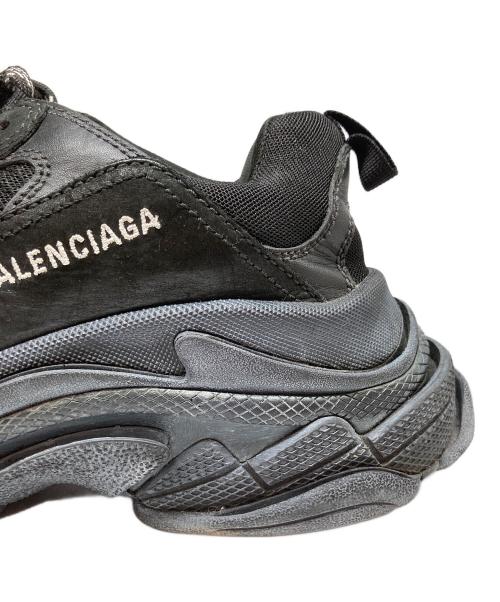 BALENCIAGA（バレンシアガ）BALENCIAGA (バレンシアガ) TRIPLE Sダッドスニーカー ブラック サイズ:27.5cmの古着・服飾アイテム