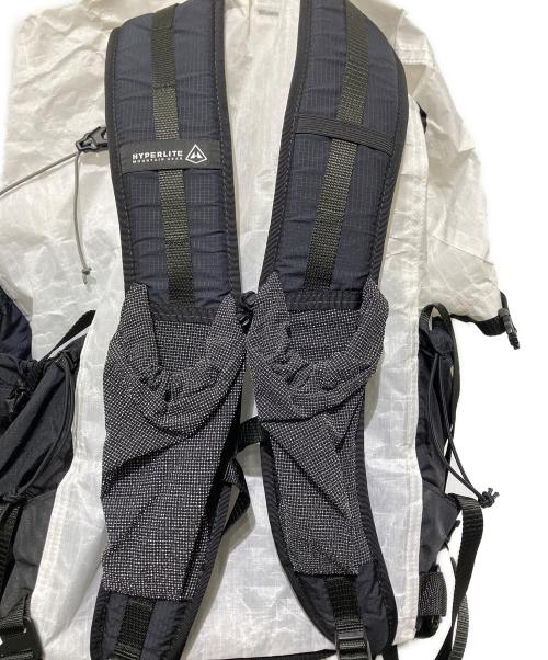 Hyperlite Mountain Gear（ハイパーライトマウンテンギア）Hyperlite Mountain Gear (ハイパーライトマウンテンギア) リュック ホワイト×ブラックの古着・服飾アイテム