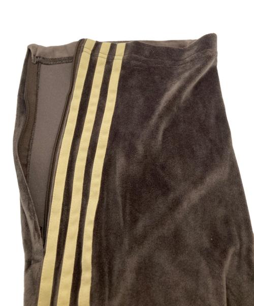 adidas（アディダス）adidas (アディダス) ファイヤーバード トラックパンツ ベロア ブラウン サイズ:Sの古着・服飾アイテム