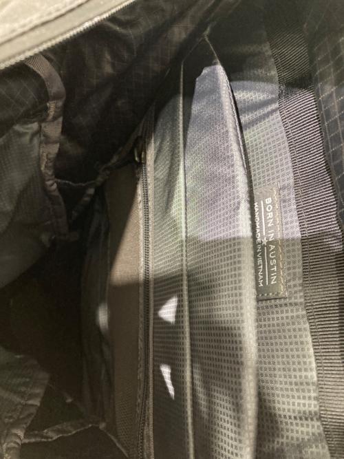 GOSSAMER GEAR（ゴッサマーギア）GOSSAMER GEAR (ゴッサマーギア) バガボンドジェットリュック / Vagabond Jet  ブラックの古着・服飾アイテム