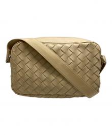 BOTTEGA VENETA（ボッテガベネタ）の古着「イントレチャートショルダーバッグ」｜ベージュ