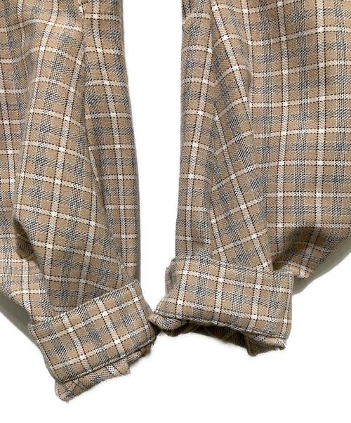 martinique（マルティニーク）martinique (マルティニーク) チェックセットアッププルーバー ベージュ サイズ:2の古着・服飾アイテム