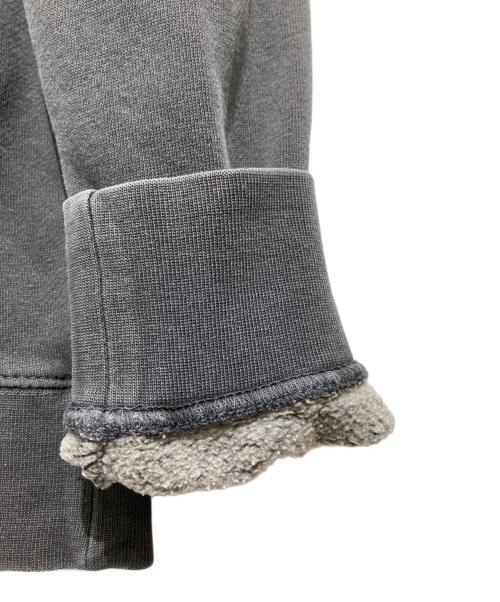 stussy（ステューシー）stussy (ステューシー) i-D (アイディー) 折れクラウンIDプリントパーカー ブラック サイズ:Mの古着・服飾アイテム