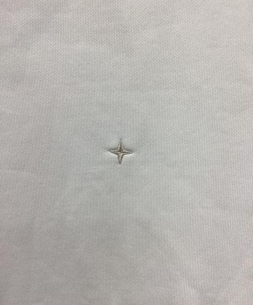 STONE ISLAND（ストーンアイランド）STONE ISLAND (ストーンアイランド) ロゴ刺繍 スウェットパーカー ホワイト サイズ:Mの古着・服飾アイテム