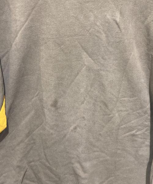 UNDERCOVERISM（アンダーカバーイズム）UNDERCOVERISM (アンダーカバーイズム) 21AW 袖下切替ユガミパッカリング SWEAT カーキ サイズ:4の古着・服飾アイテム
