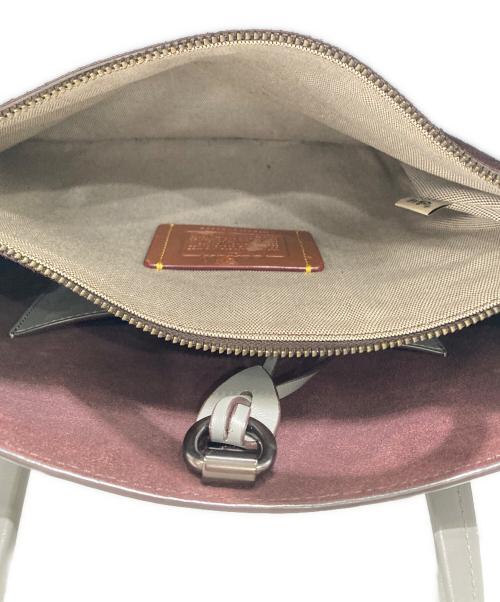 COACH（コーチ）COACH (コーチ) Cooper Carryall With Rivets グレーの古着・服飾アイテム