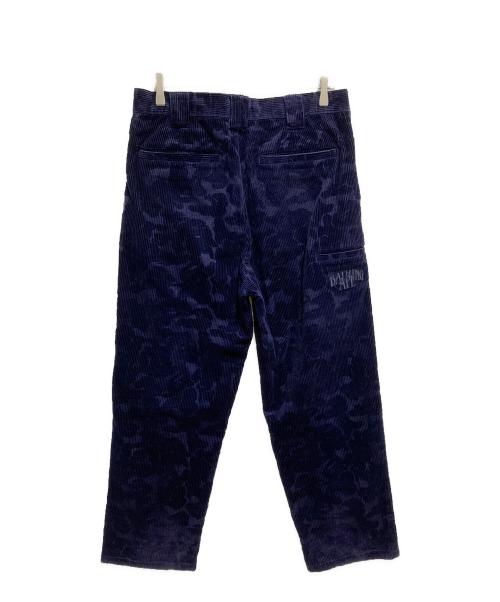 A BATHING APE（アベイシングエイプ）A BATHING APE (アベイシングエイプ) SOLID CAMO DEBOSSED CORDUROY RELAXED FIT PANTS ネイビー サイズ:Lの古着・服飾アイテム