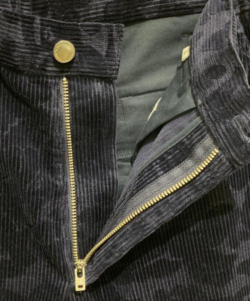 A BATHING APE（アベイシングエイプ）A BATHING APE (アベイシングエイプ) SOLID CAMO DEBOSSED CORDUROY RELAXED FIT PANTS ネイビー サイズ:Lの古着・服飾アイテム