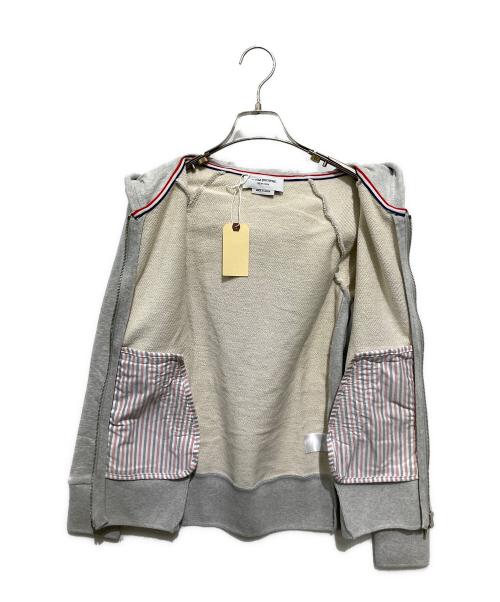 Thom Browne（トムブラウン）Thom Browne (トムブラウン) CLASSIC FULL ZIP HOODIE グレー サイズ:1の古着・服飾アイテム