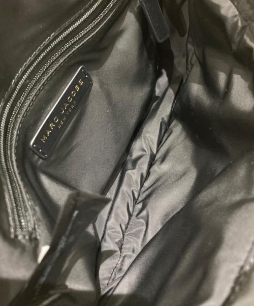 MARC JACOBS（マークジェイコブス）MARC JACOBS (マークジェイコブス) フラップショルダーキルティングバッグ ブラックの古着・服飾アイテム