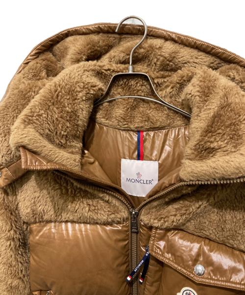 MONCLER（モンクレール）MONCLER (モンクレール) ボアフリース切替ダウンジャケット キャメル サイズ:2の古着・服飾アイテム
