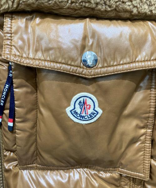 MONCLER（モンクレール）MONCLER (モンクレール) ボアフリース切替ダウンジャケット キャメル サイズ:2の古着・服飾アイテム