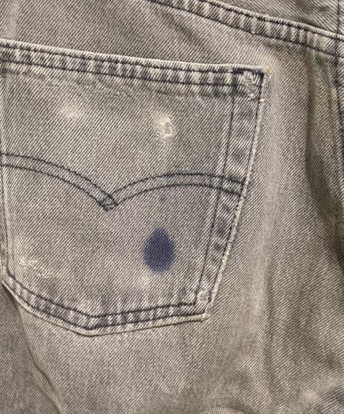 LEVI'S（リーバイス）LEVI'S (リーバイス) ボタンフライ ストレート ジーンズ グレー サイズ:29の古着・服飾アイテム