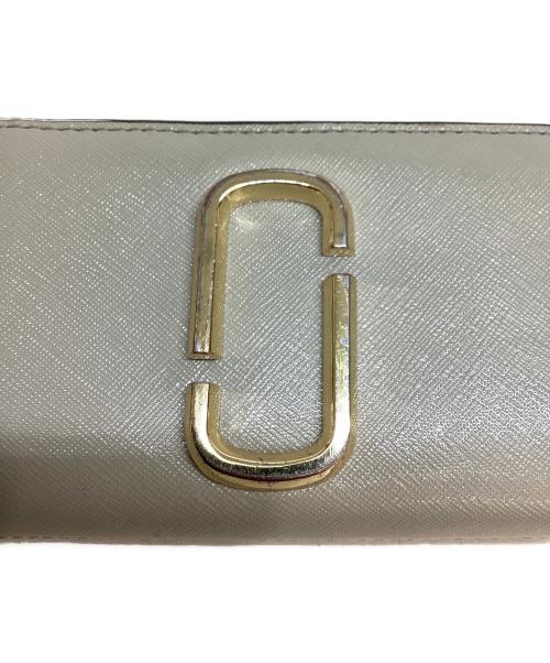 MARC JACOBS（マークジェイコブス）MARC JACOBS (マークジェイコブス) スナップショットミニコンパクトウォレット グレーの古着・服飾アイテム