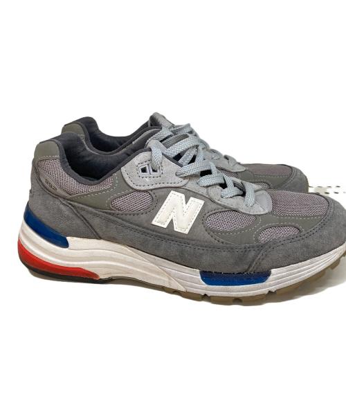 NEW BALANCE（ニューバランス）NEW BALANCE (ニューバランス) M992AGローカットスニーカー グレー サイズ:25.5の古着・服飾アイテム