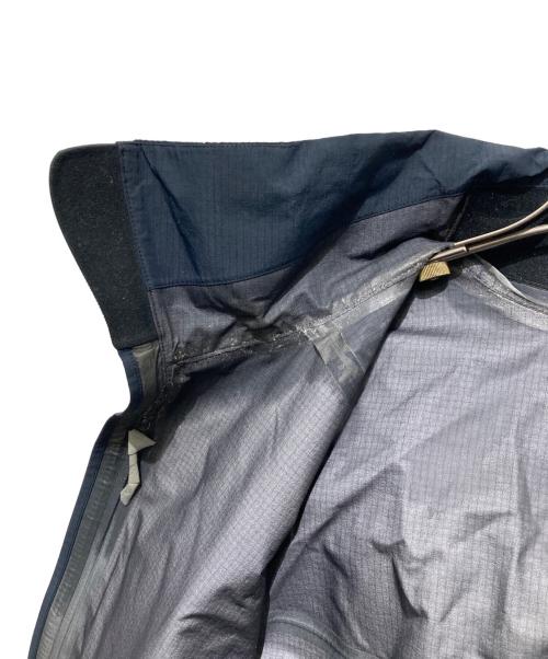 ARC'TERYX（アークテリクス）ARC'TERYX (アークテリクス) ベータ AR ジャケット beta jkt Arc'teryx ネイビー サイズ:XSの古着・服飾アイテム