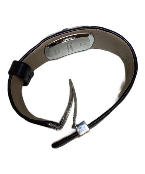 BURBERRY（バーバリー）BURBERRY (バーバリー) ピアノレザーウォッチ/)	Cuff Watch Black Leather RUNNING ブラックの古着・服飾アイテム