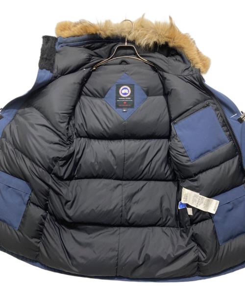 CANADA GOOSE（カナダグース）CANADA GOOSE (カナダグース) ジャスパー パーカ/ダウンジャケット ネイビー サイズ:Mの古着・服飾アイテム