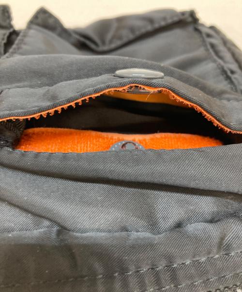PORTER（ポーター）PORTER (ポーター) タンカースリングバッグ/TANKER SLING BAG ブラックの古着・服飾アイテム