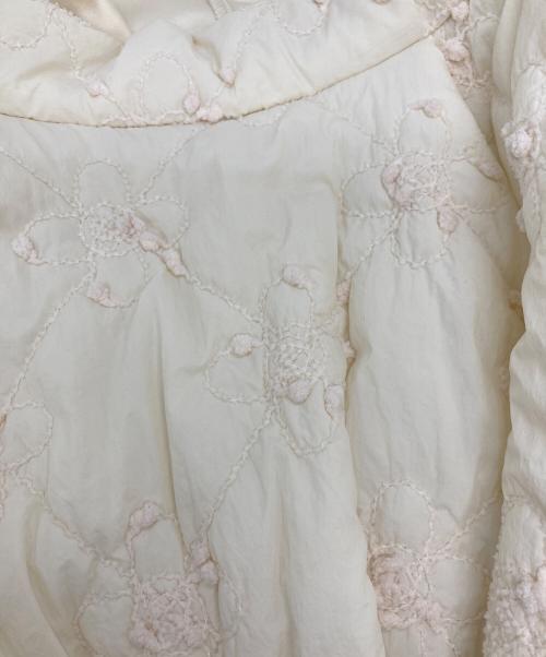 THE TOE（ザ・トゥー）THE TOE (ザ・トゥー) Evros Quilting Skirt / TT25121408 アイボリー サイズ:Sの古着・服飾アイテム