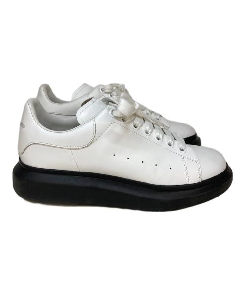 ALEXANDER McQUEEN（アレキサンダーマックイーン）ALEXANDER McQUEEN (アレキサンダーマックイーン) OVERSIZEC SNEAKER ホワイト サイズ:41の古着・服飾アイテム