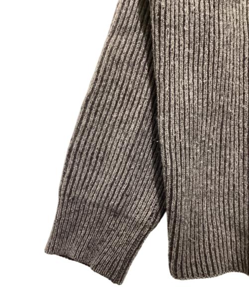 maison kitsune（メゾンキツネ）MAISON KITSUNE (メゾンキツネ) RIBBED PULLOVER ハイネックニット /  DM00511KT1006 グレー サイズ:Lの古着・服飾アイテム