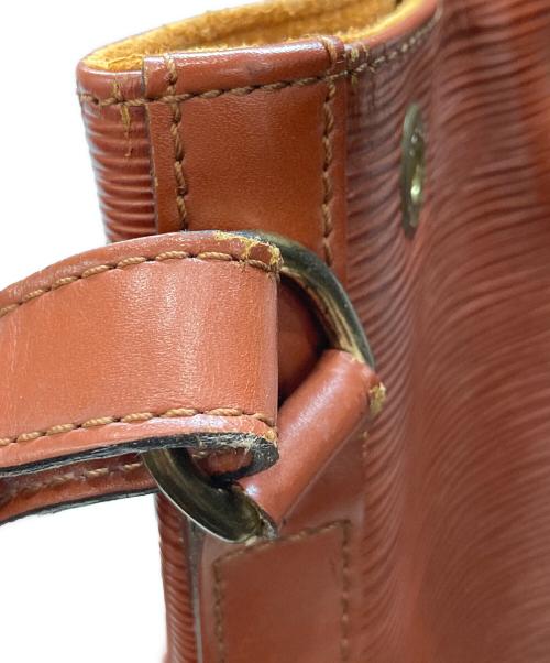 LOUIS VUITTON（ルイ ヴィトン）LOUIS VUITTON (ルイ ヴィトン) エピ ノエ ショルダーバッグ / M44003 ケニア・ブラウンの古着・服飾アイテム