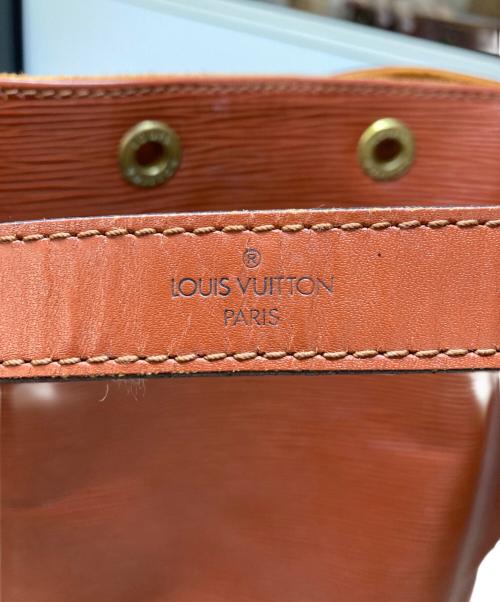 LOUIS VUITTON（ルイ ヴィトン）LOUIS VUITTON (ルイ ヴィトン) エピ ノエ ショルダーバッグ / M44003 ケニア・ブラウンの古着・服飾アイテム