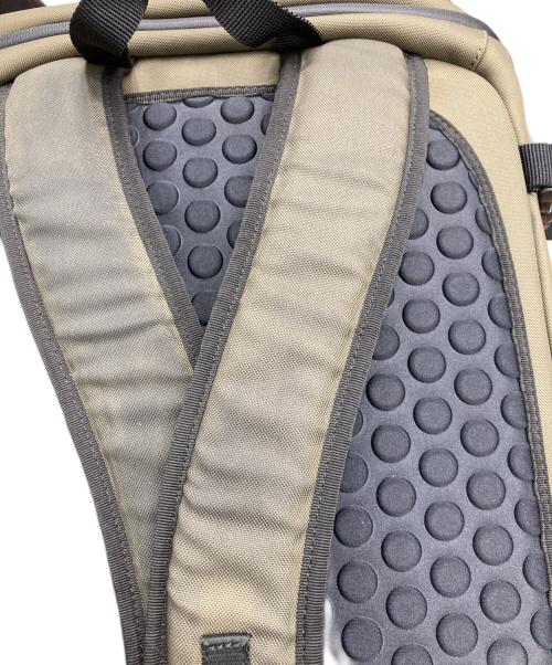 MONCLER（モンクレール）MONCLER (モンクレール) ZAINOバックパック/ZAINO BACKPACK カーキの古着・服飾アイテム
