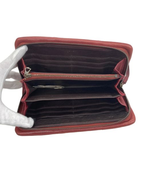 genten（ゲンテン）genten (ゲンテン) ニットキルト／ラウンドファスナー長財布 ボルドーの古着・服飾アイテム