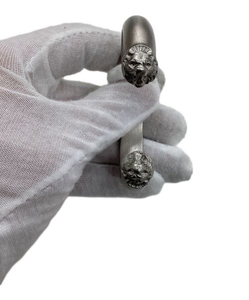 CHANEL（シャネル）CHANEL (シャネル) ライオンヘッドバングル シルバーの古着・服飾アイテム