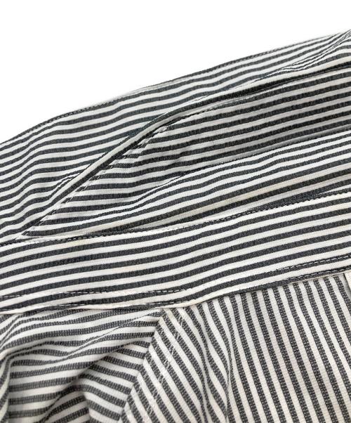 alk phenix（アルクフェニックス）alk phenix (アルクフェニックス) ストライプシアサッカーシャツ グレー サイズ:XLの古着・服飾アイテム