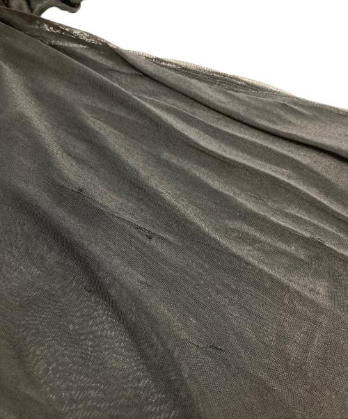 ISSEY MIYAKE（イッセイミヤケ）ISSEY MIYAKE (イッセイミヤケ) プリーツ半袖ブラウス ブラック サイズ:3の古着・服飾アイテム
