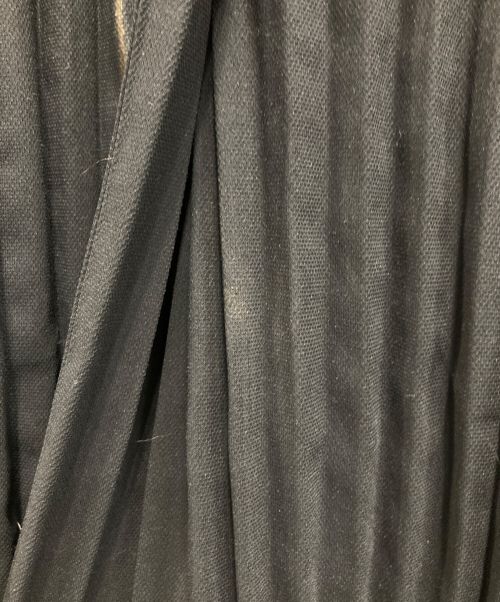 ISSEY MIYAKE（イッセイミヤケ）ISSEY MIYAKE (イッセイミヤケ) プリーツコート ブラック サイズ:2の古着・服飾アイテム