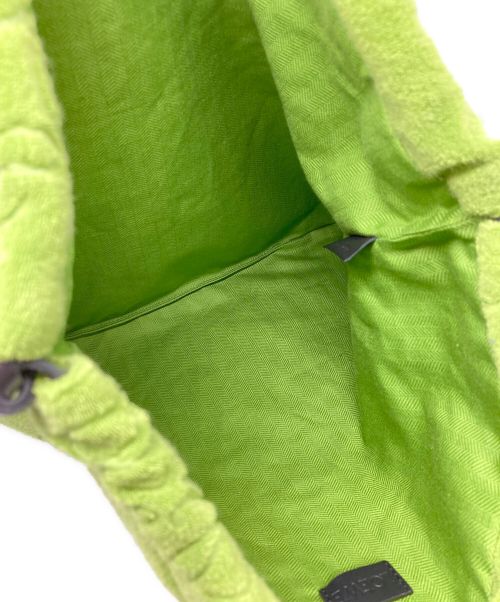 LOEWE（ロエベ）LOEWE (ロエベ) ドローストリングポーチ グリーンの古着・服飾アイテム