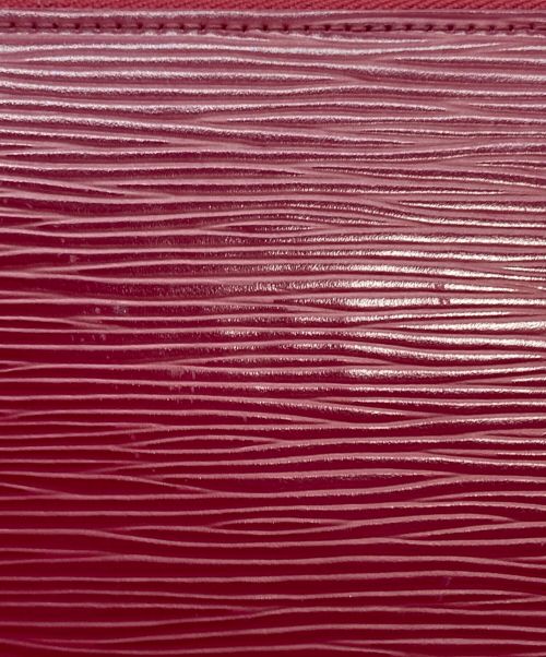 LOUIS VUITTON（ルイ ヴィトン）LOUIS VUITTON (ルイ ヴィトン) ジッピー ウォレット/ローズポンディシェリ ローズポンディシェリの古着・服飾アイテム