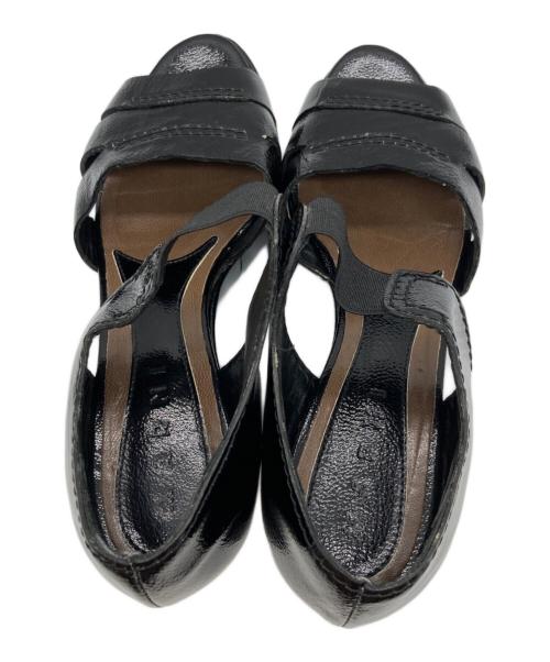 MARNI（マルニ）MARNI (マルニ) エナメルウェッジソールサンダル ブラック サイズ:37の古着・服飾アイテム