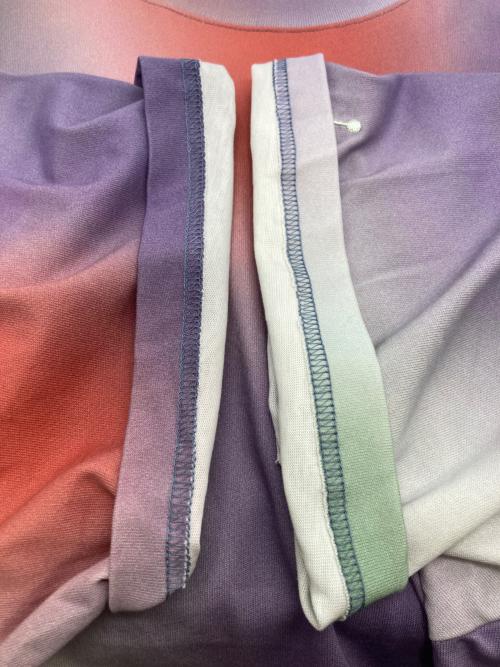 JORDAN（ジョーダン）JORDAN (ジョーダン) J.BALVIN (J．バルヴィン) グラデーションTシャツ パープル サイズ:XXL 未使用品の古着・服飾アイテム