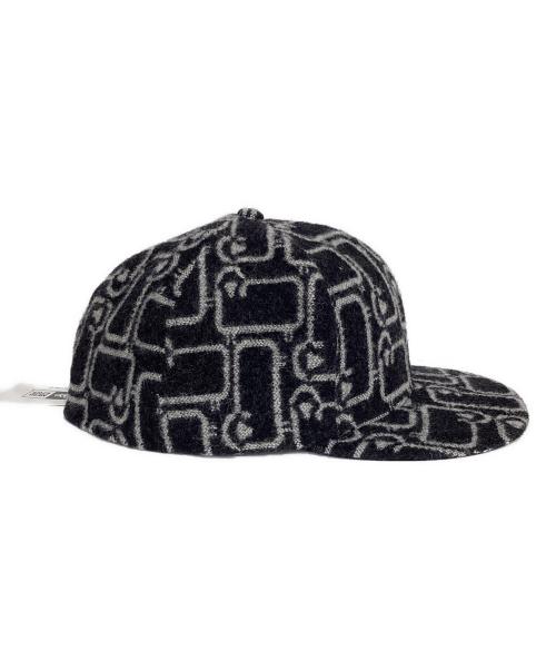 New Era（ニューエラ）New Era (ニューエラ) WOOLRICH (ウールリッチ) 9FORTY WOOL RICH ウールリッチ ブラ グレー サイズ:7　7/8の古着・服飾アイテム