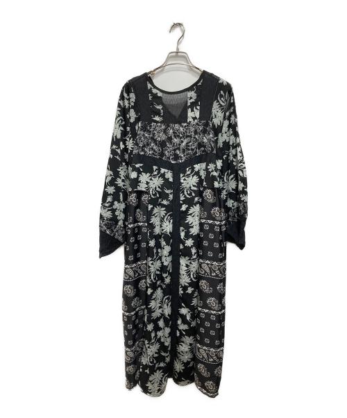 willfully（ウィルフリー）willfully (ウィルフリー) バリオスパターンパッチワークワンピース／various pattern patchwork OP ブラック サイズ:FREEの古着・服飾アイテム