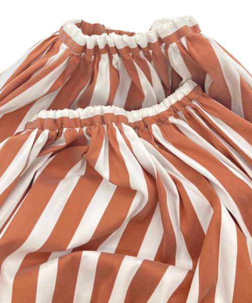 Uhr（ウーア）Uhr (ウーア) Puff Sleeve Off shoulder Dress ブラウン サイズ:36の古着・服飾アイテム