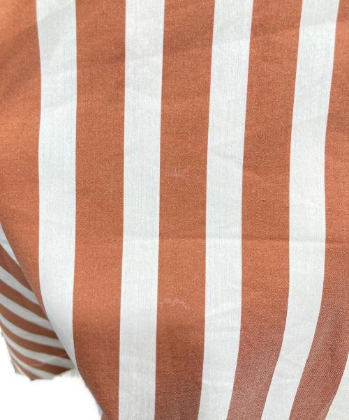 Uhr（ウーア）Uhr (ウーア) Puff Sleeve Off shoulder Dress ブラウン サイズ:36の古着・服飾アイテム