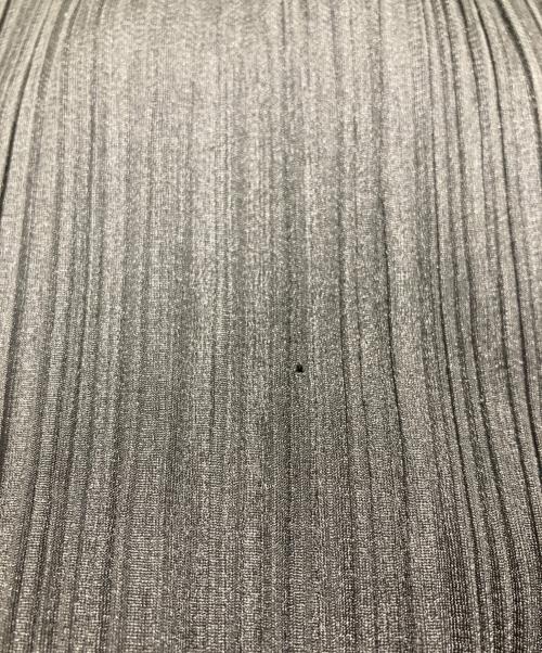 PLEATS PLEASE（プリーツプリーズ）PLEATS PLEASE (プリーツプリーズ) プリーツ半袖カットソー ブラック サイズ:4の古着・服飾アイテム