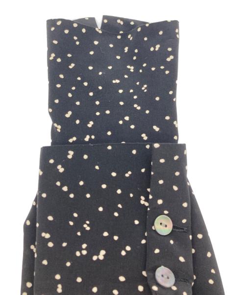 TOMORROW LAND（トゥモローランド）TOMORROW LAND (トゥモローランド) 総柄ブラウスセットアップ ブラック サイズ:XS~Sの古着・服飾アイテム