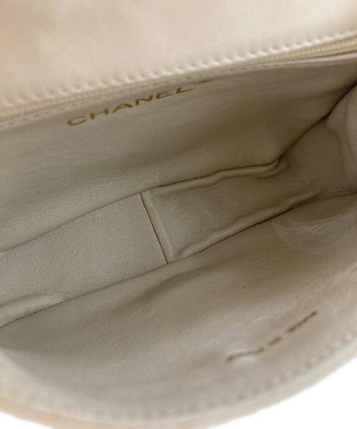 CHANEL（シャネル）CHANEL (シャネル) ココマークミニショルダーバッグ ベージュの古着・服飾アイテム
